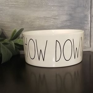 Rae Dunn dog/cat bowl "CHOW DOWN"
